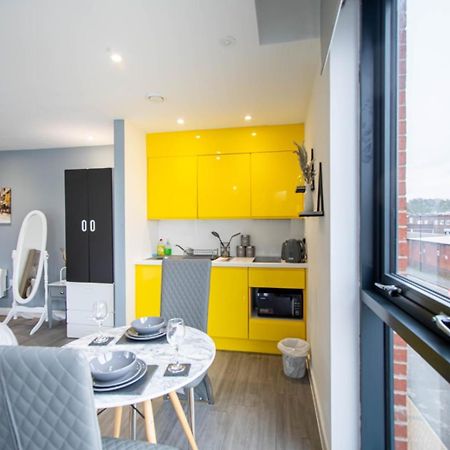 Excellent Studio Balcony Apartment In Sheffield Zewnętrze zdjęcie