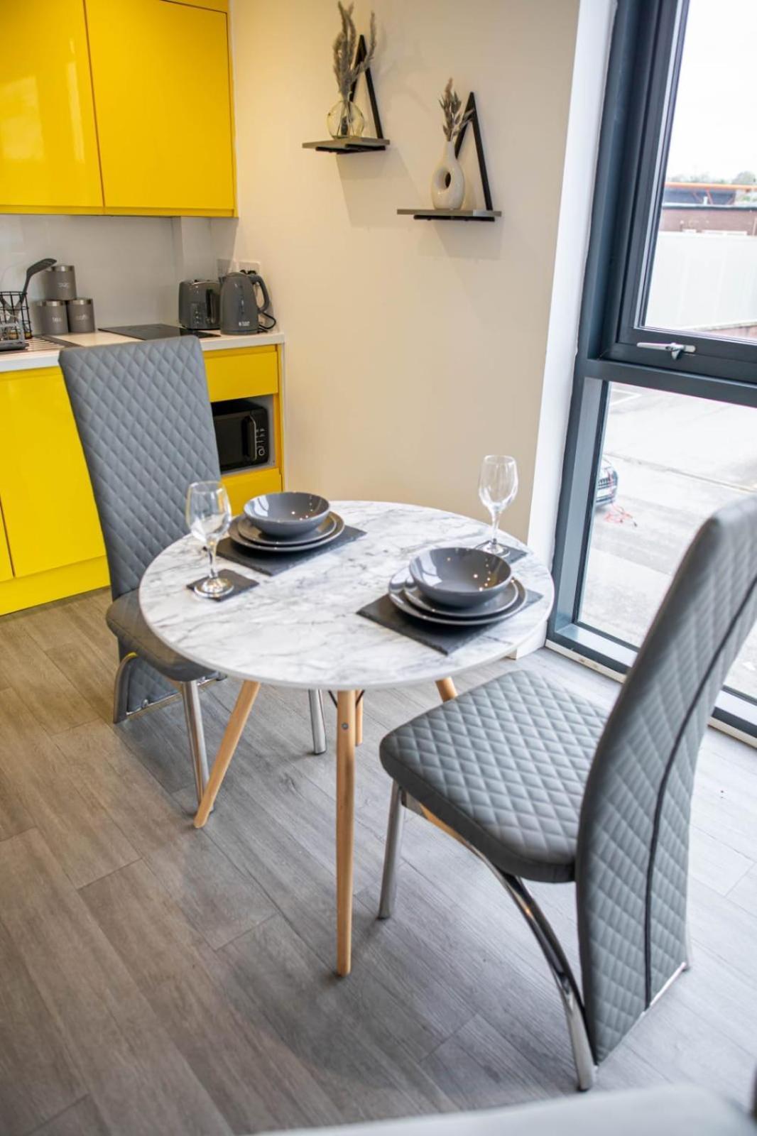 Excellent Studio Balcony Apartment In Sheffield Zewnętrze zdjęcie